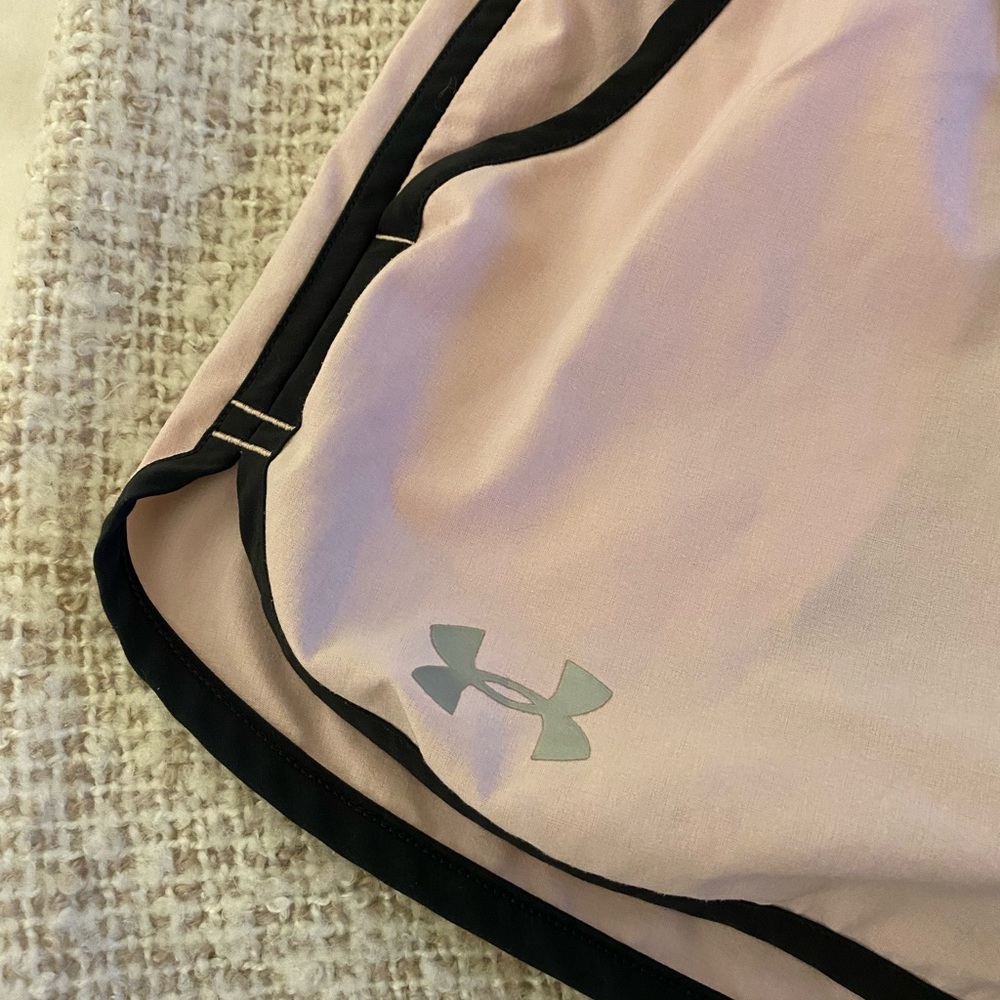 Under Armour Pink Running Shorts, SMALL, EXCELLENT condition - Picture 3 of 5